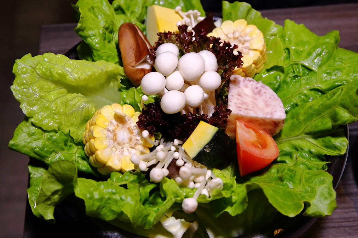 【食。台北】青花驕 麻辣鍋〜王品集團推出新品牌!麻辣鍋專賣店,獨特青花椒辣、香、麻,台北捷運中山站聚餐、約會火鍋首選