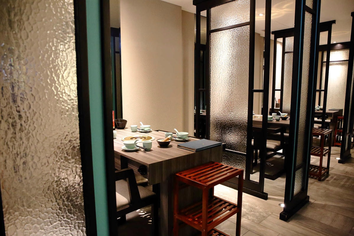 【食。台北】青花驕 麻辣鍋〜王品集團推出新品牌!麻辣鍋專賣店,獨特青花椒辣、香、麻,台北捷運中山站聚餐、約會火鍋首選