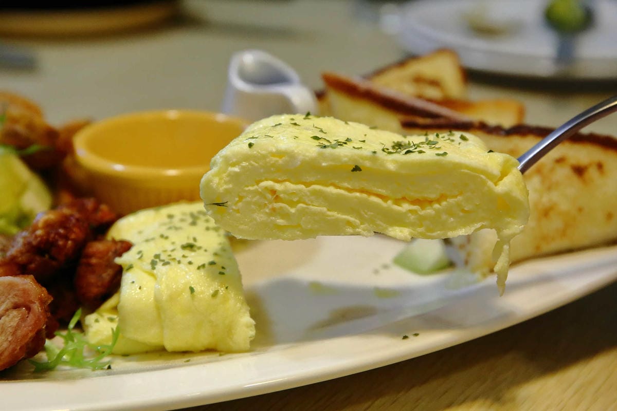 【食。板橋】禾 多 靜巷 – Herdor Near〜板橋早午餐推薦。隱藏巷弄內的低調早午餐咖啡廳，繽紛花牆、3D彩繪超好拍！