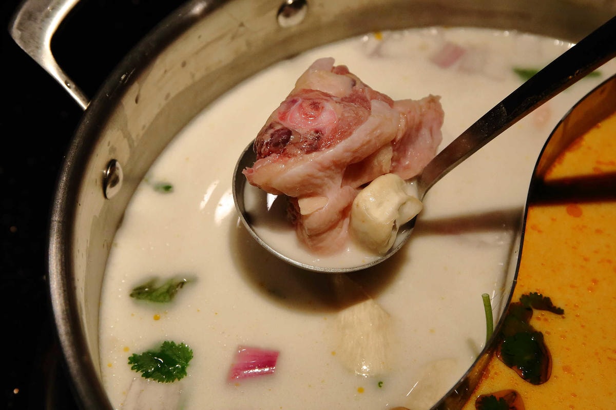 【食。台北】泰滾泰式火鍋〜東區火鍋新開幕。在都市叢林吃泰式火鍋?蹦出新滋味火鍋誕生!