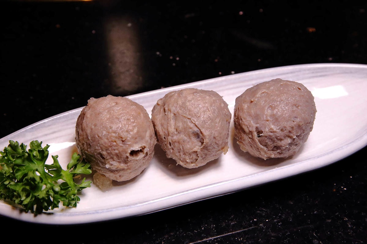 【食。台北】泰滾泰式火鍋〜東區火鍋新開幕。在都市叢林吃泰式火鍋?蹦出新滋味火鍋誕生!