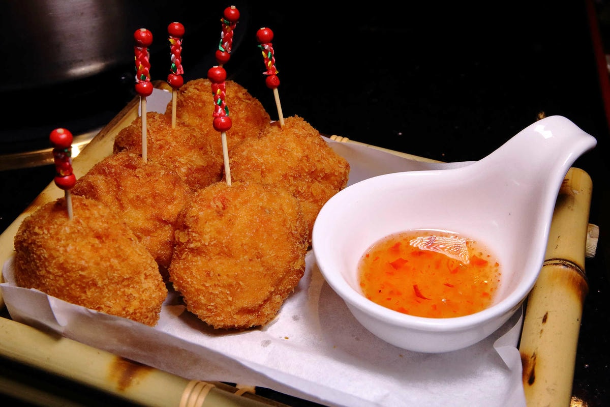 【食。台北】泰滾泰式火鍋〜東區火鍋新開幕。在都市叢林吃泰式火鍋?蹦出新滋味火鍋誕生!