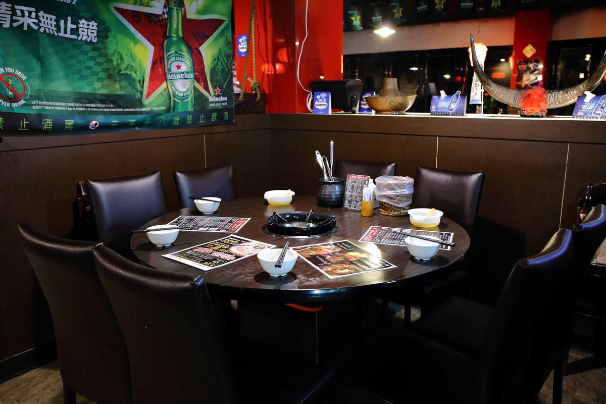 【食。台北】赤哥汕頭火鍋-台北松江總店〜有夠狂!沙茶火鍋要這樣吃啊!日本A5和牛,每一口都是幸福的頂級食材來囉〜