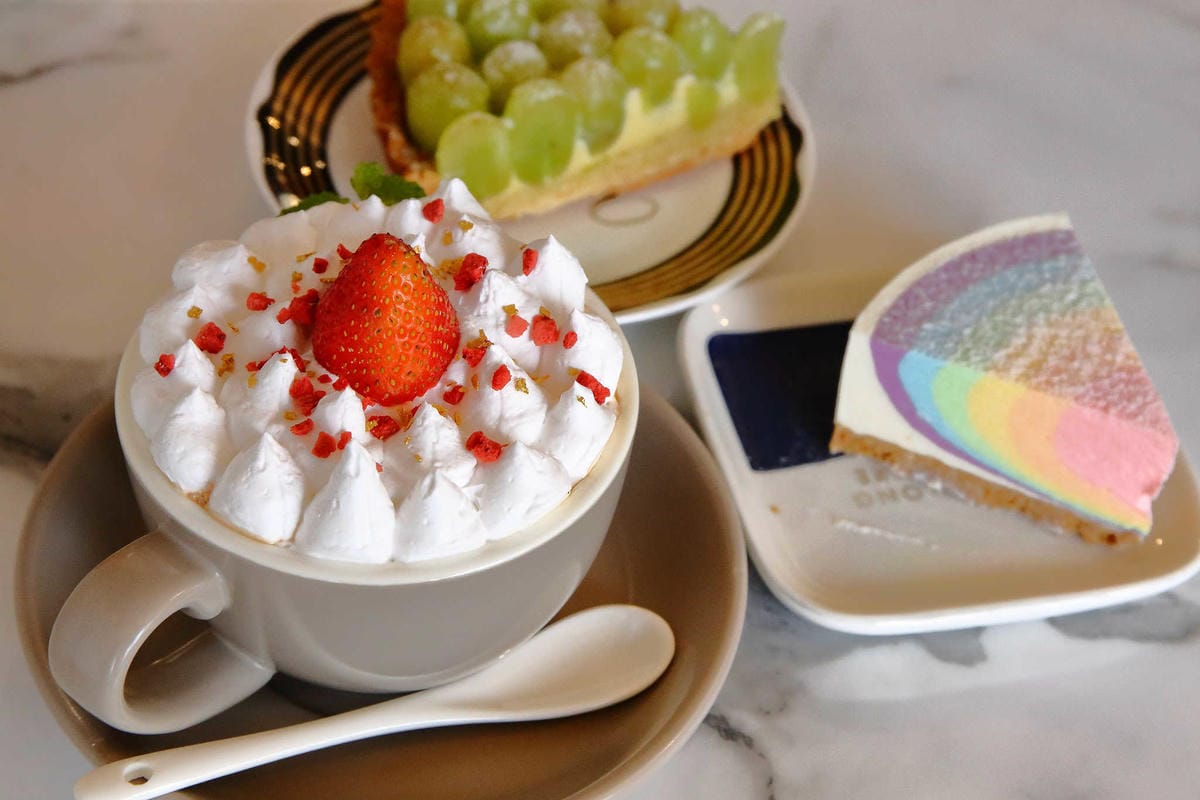 【食。桃園】Piepai Cafe’〜好好拍景點餐廳推薦。超美的室內花草植物牆，網美新打卡熱點！彩虹甜點，美到捨不得吃！(已歇業)