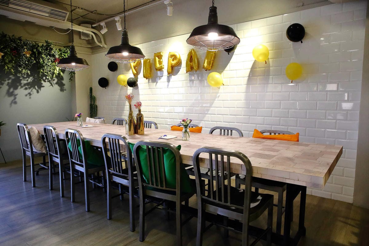 【食。桃園】Piepai Cafe’〜好好拍景點餐廳推薦。超美的室內花草植物牆，網美新打卡熱點！彩虹甜點，美到捨不得吃！(已歇業)