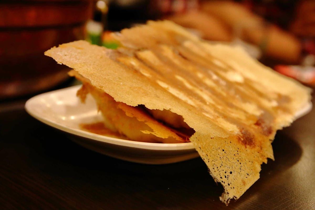 【食。新店】老蔣的家鄉味〜來自東北正宗炭火酸菜白肉火鍋，沸騰著，連老饕也無法抗拒！