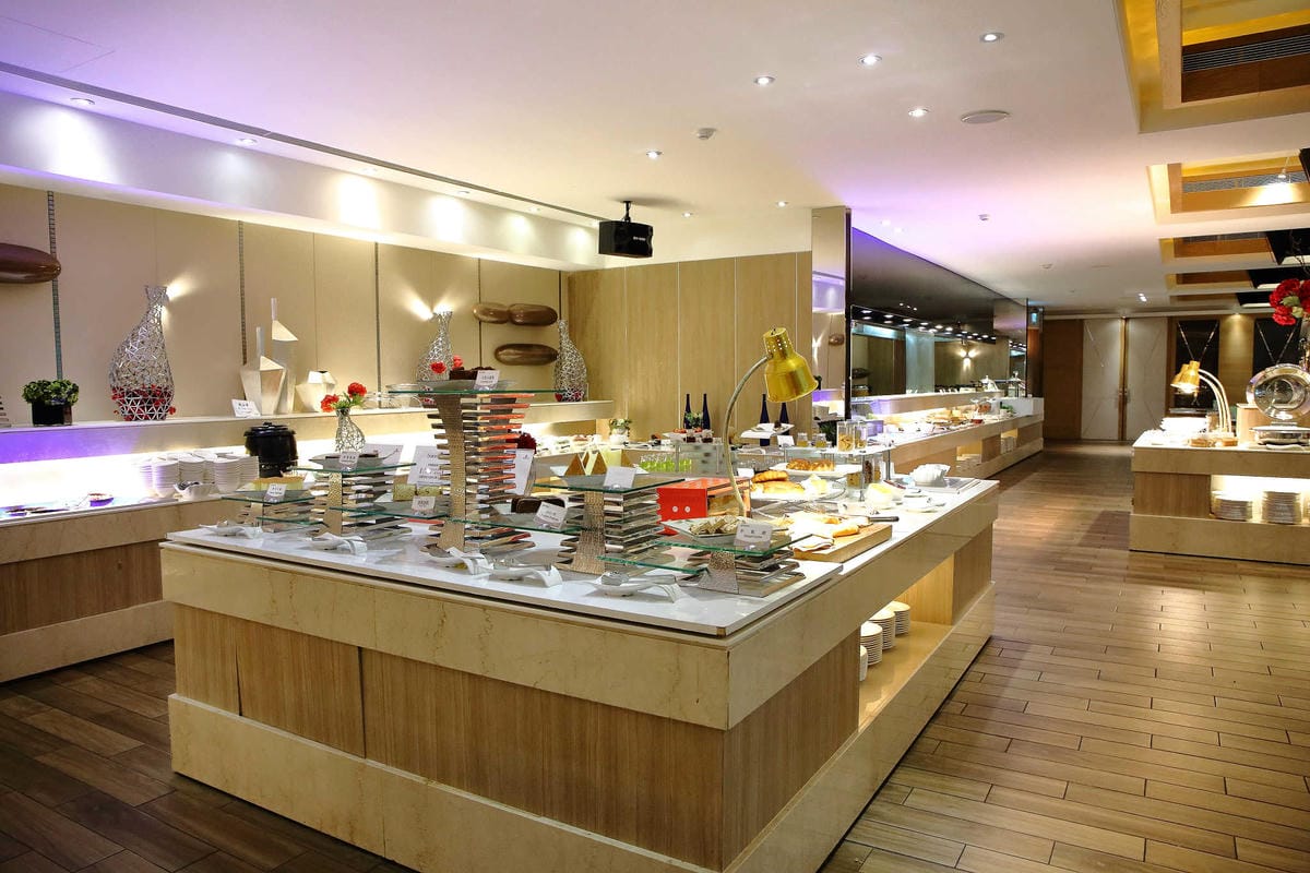 【食。桃園】晶悅國際飯店-集饗樂自助百匯〜桃園下午茶吃到飽。五百元有找！和姐妹們的下午茶又有新的選擇！(已歇業)