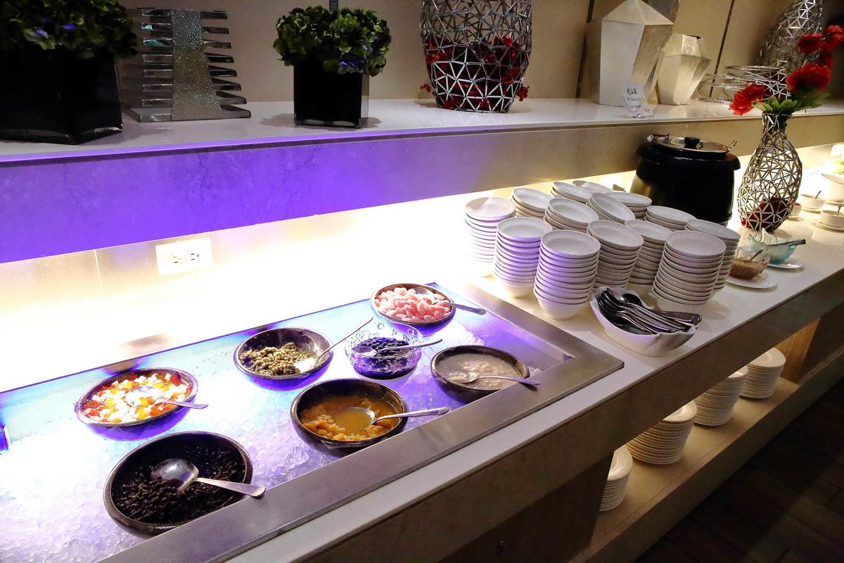 【食。桃園】晶悅國際飯店-集饗樂自助百匯〜桃園下午茶吃到飽。五百元有找！和姐妹們的下午茶又有新的選擇！(已歇業)