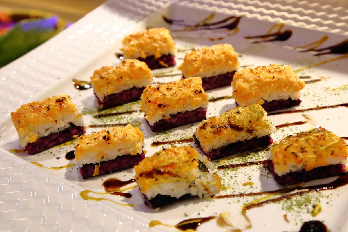 【食。桃園】晶悅國際飯店-集饗樂自助百匯〜桃園下午茶吃到飽。五百元有找！和姐妹們的下午茶又有新的選擇！(已歇業)