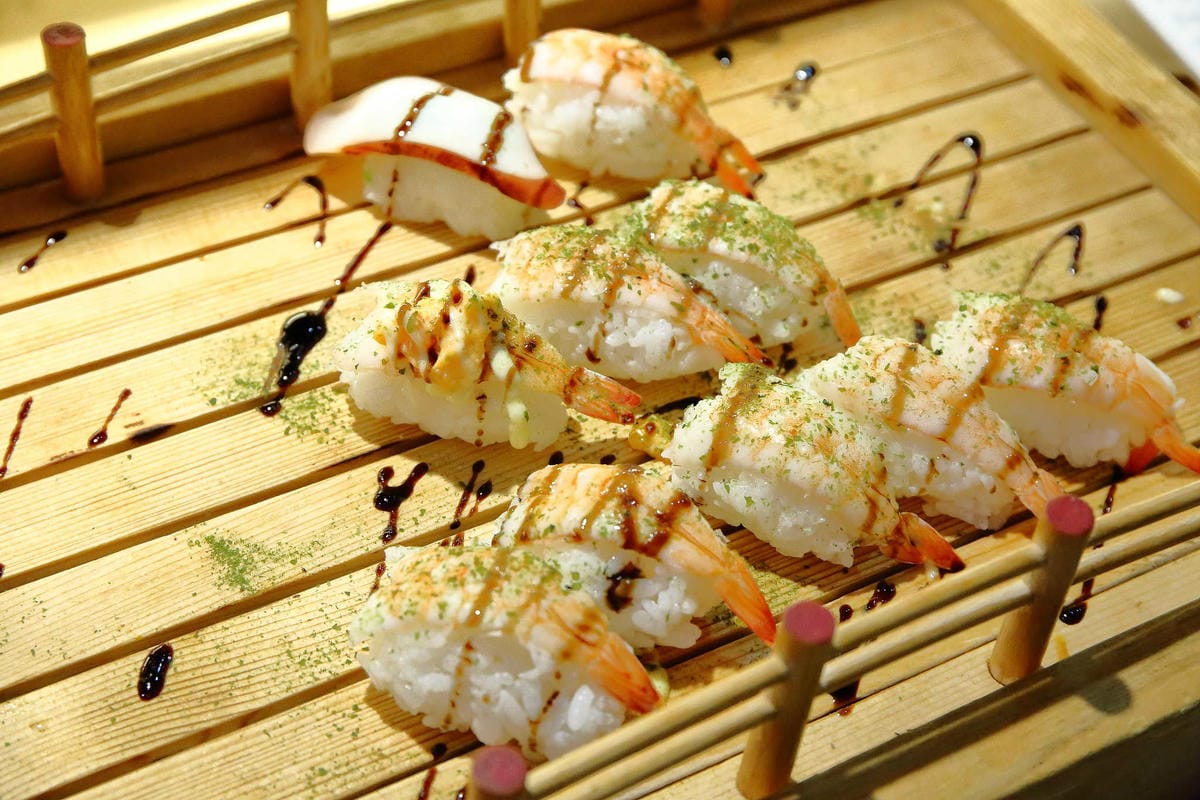 【食。桃園】晶悅國際飯店-集饗樂自助百匯〜桃園下午茶吃到飽。五百元有找！和姐妹們的下午茶又有新的選擇！(已歇業)