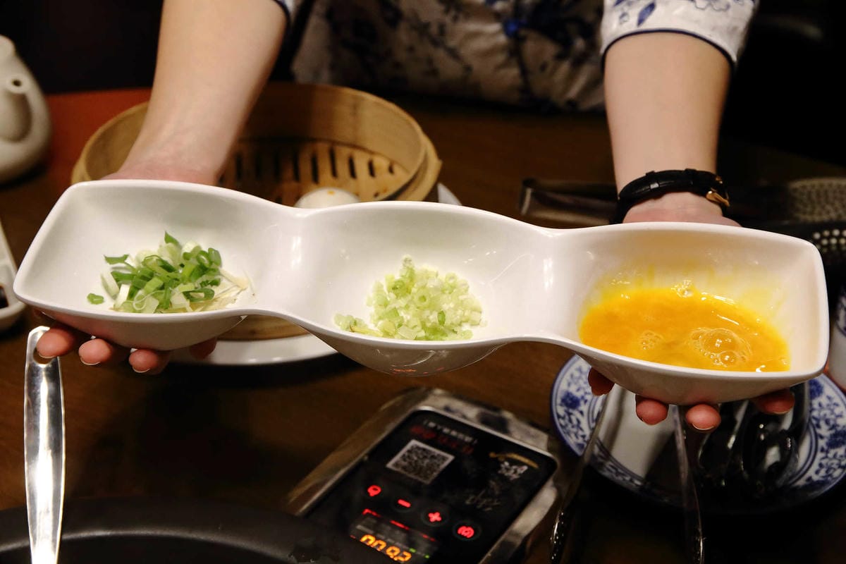 【食。桃園】御蒸饌蒸氣陶鍋餐廳〜高溫蒸汽烹調，蒸的好鮮！活體水產尚青ㄟ攏底加啦！(已歇業)