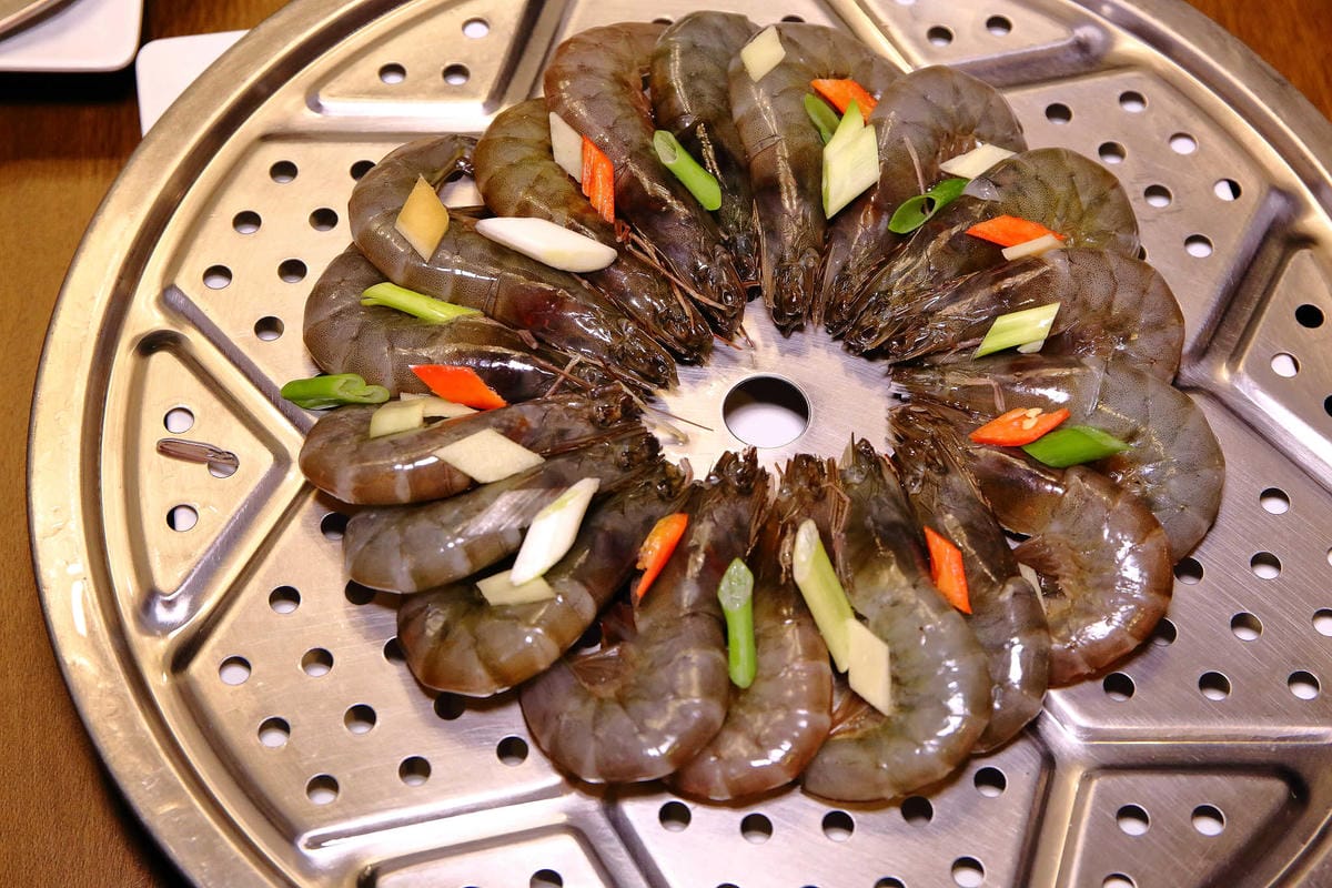 【食。桃園】御蒸饌蒸氣陶鍋餐廳〜高溫蒸汽烹調，蒸的好鮮！活體水產尚青ㄟ攏底加啦！(已歇業)