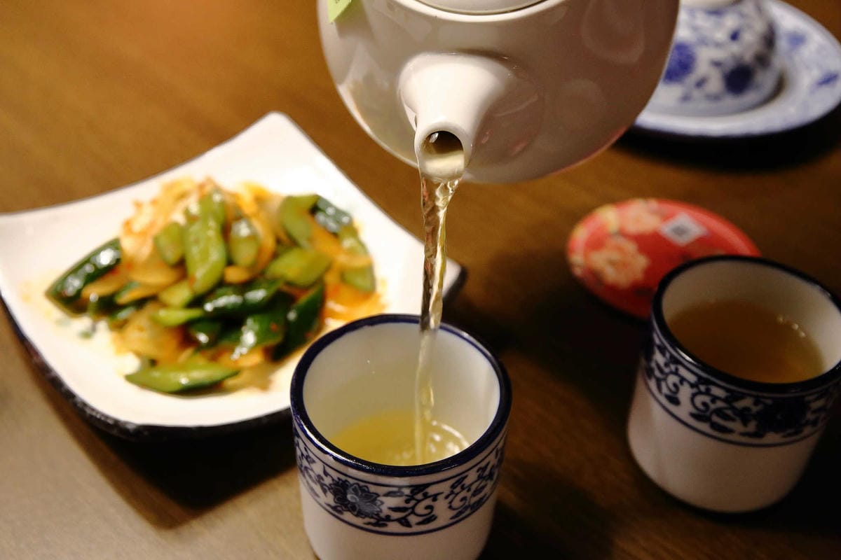 【食。桃園】御蒸饌蒸氣陶鍋餐廳〜高溫蒸汽烹調，蒸的好鮮！活體水產尚青ㄟ攏底加啦！(已歇業)