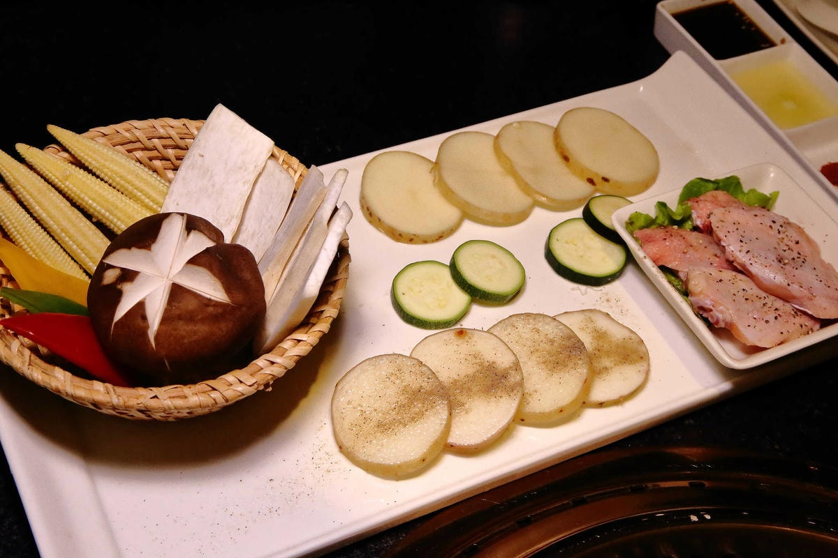 【食。台北】膔柴小鮮燒肉〜百八集團全新燒肉品牌,套餐式精緻燒肉,高檔超飽足