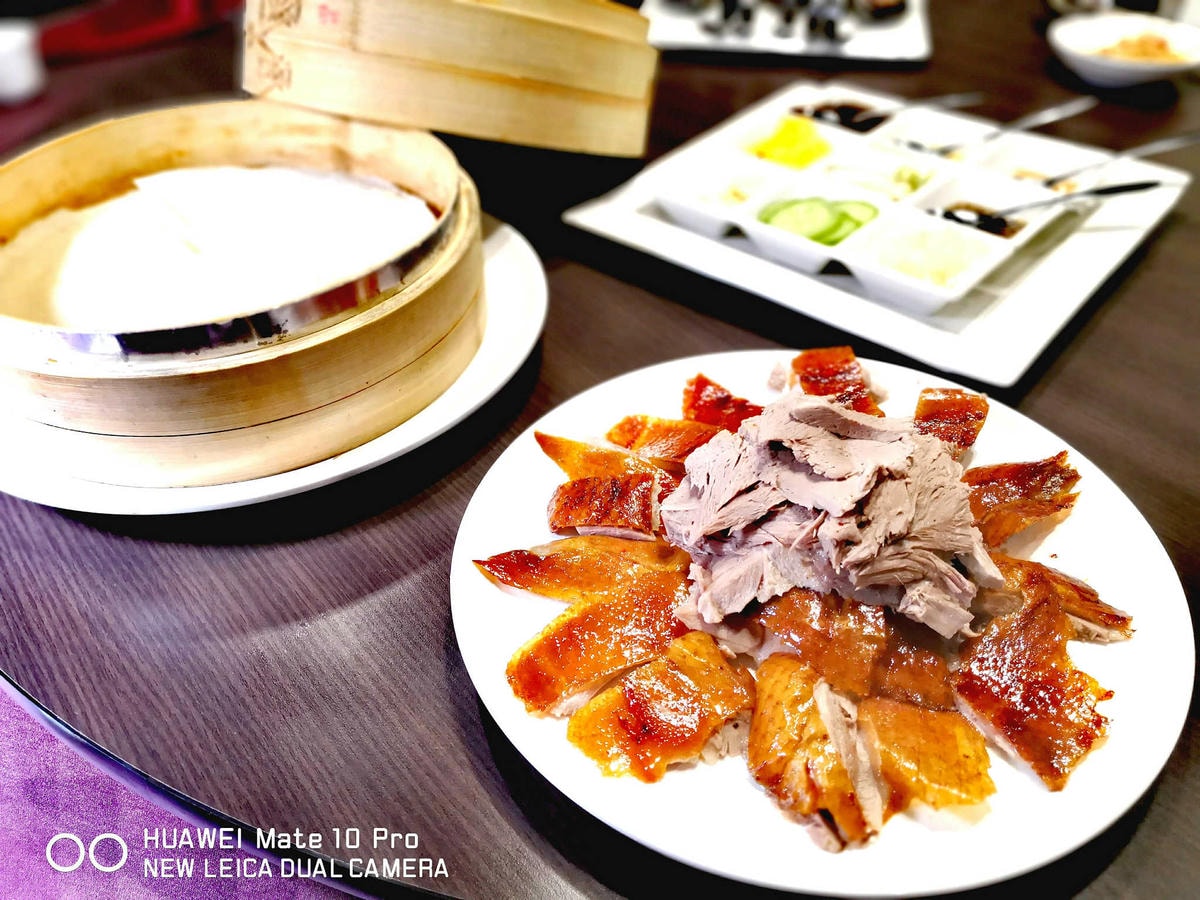 【食。桃園】櫻桃庄海鮮創意料理〜桃園櫻桃鴨。一鴨多變,百吃不膩正宗片皮鴨,外酥內嫩齒頰香!(已歇業)