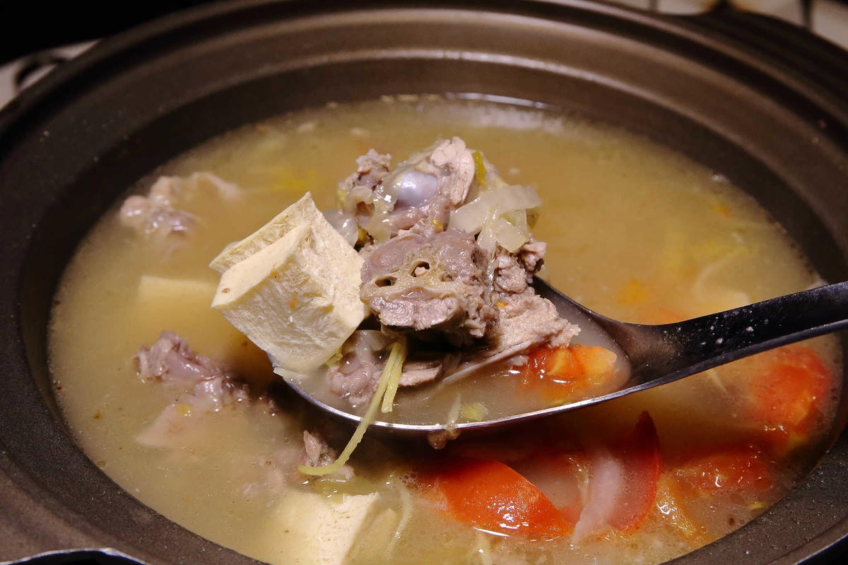 【食。桃園】櫻桃庄海鮮創意料理〜桃園櫻桃鴨。一鴨多變,百吃不膩正宗片皮鴨,外酥內嫩齒頰香!(已歇業)