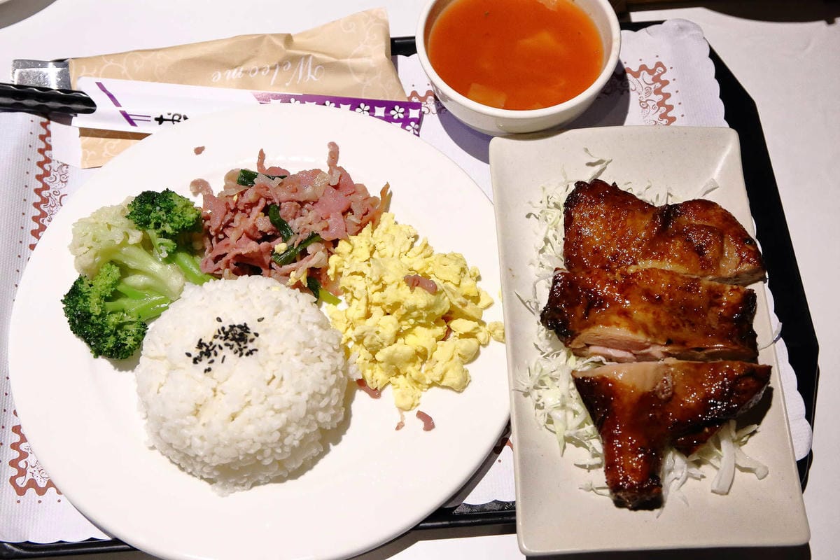 【食。桃園】大園101景觀餐廳〜桃園全新景觀餐廳。航空迷最愛！極光、燈海、飛機起降盡收眼底！(親子寵物友善餐廳)