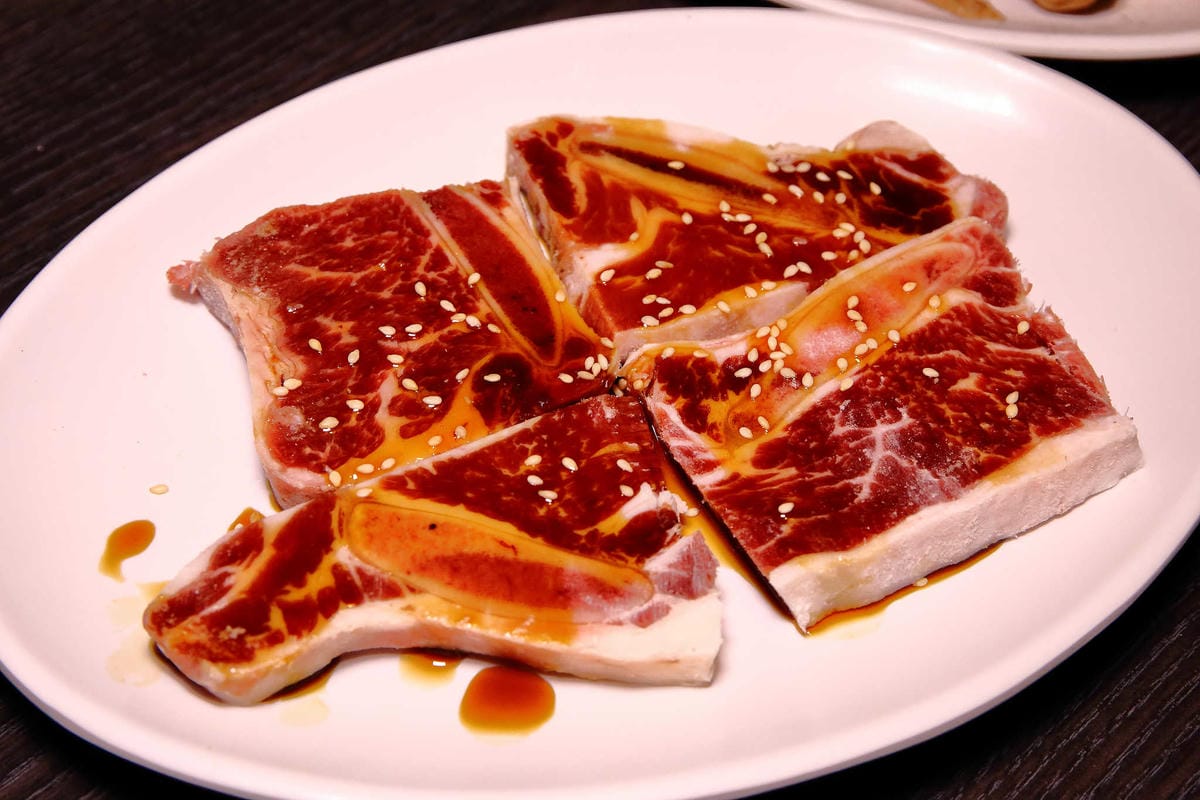 【食。台北】哈肉燒〜單點式優質燒肉專賣。台北市下班後小酌美食