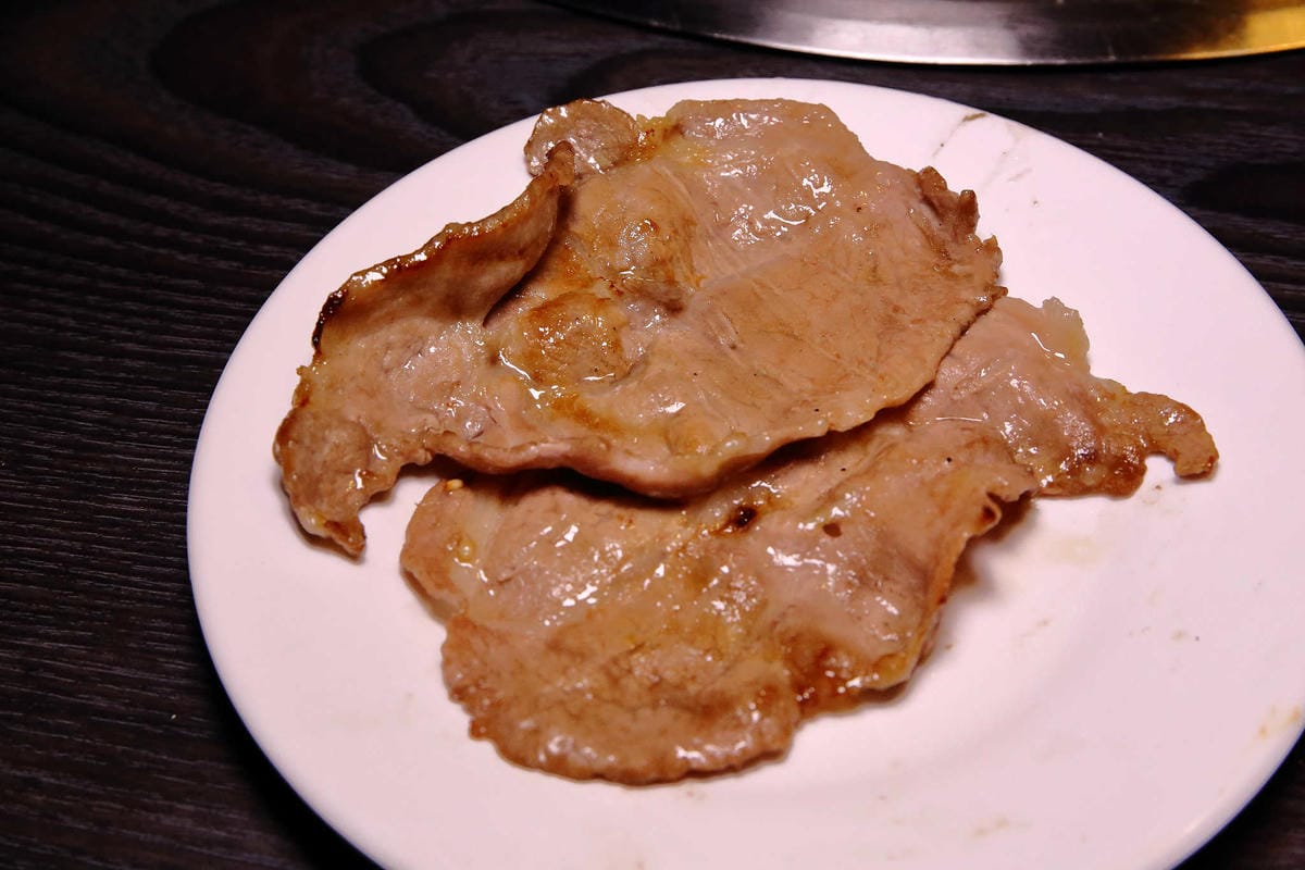 【食。台北】哈肉燒〜單點式優質燒肉專賣。台北市下班後小酌美食