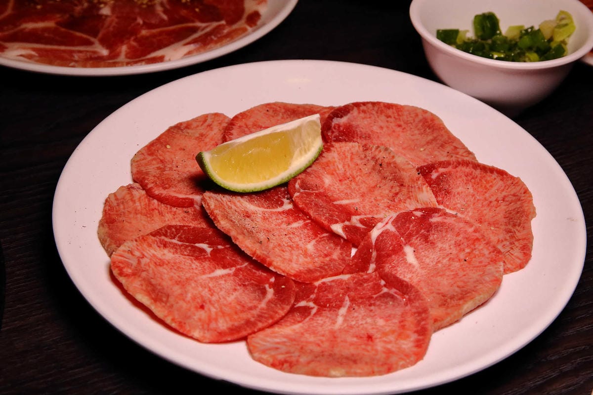 【食。台北】哈肉燒〜單點式優質燒肉專賣。台北市下班後小酌美食