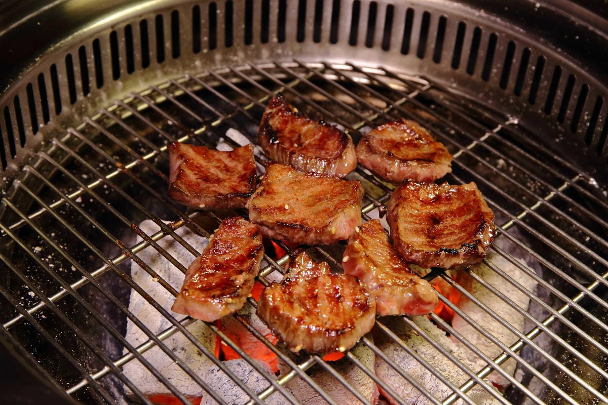 【食。台北】哈肉燒〜單點式優質燒肉專賣。台北市下班後小酌美食
