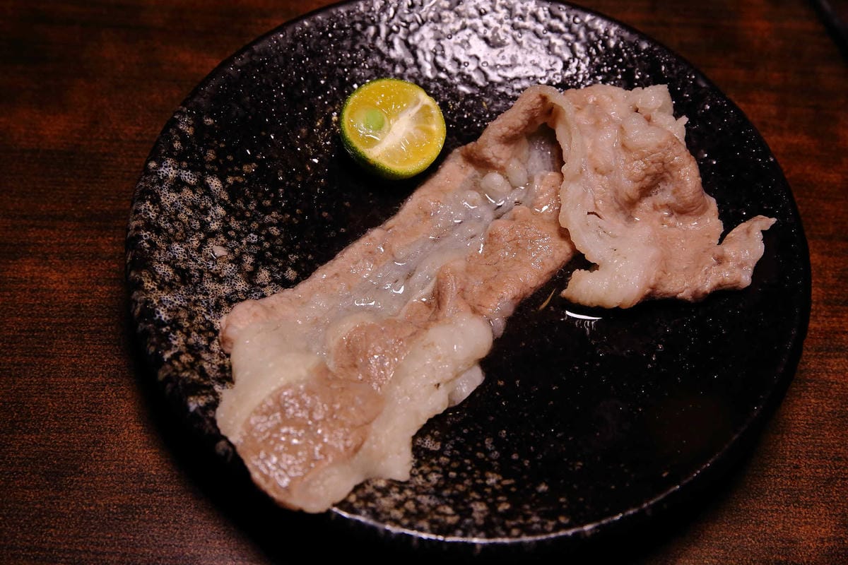 【食。新莊】喜園風味涮涮鍋〜新莊火鍋推薦！人氣老字號火鍋店海陸大餐，涮涮鍋界的LV！