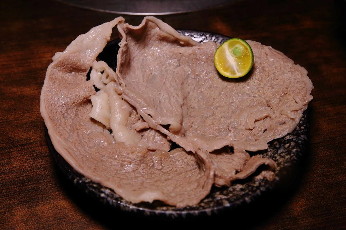 【食。新莊】喜園風味涮涮鍋〜新莊火鍋推薦！人氣老字號火鍋店海陸大餐，涮涮鍋界的LV！