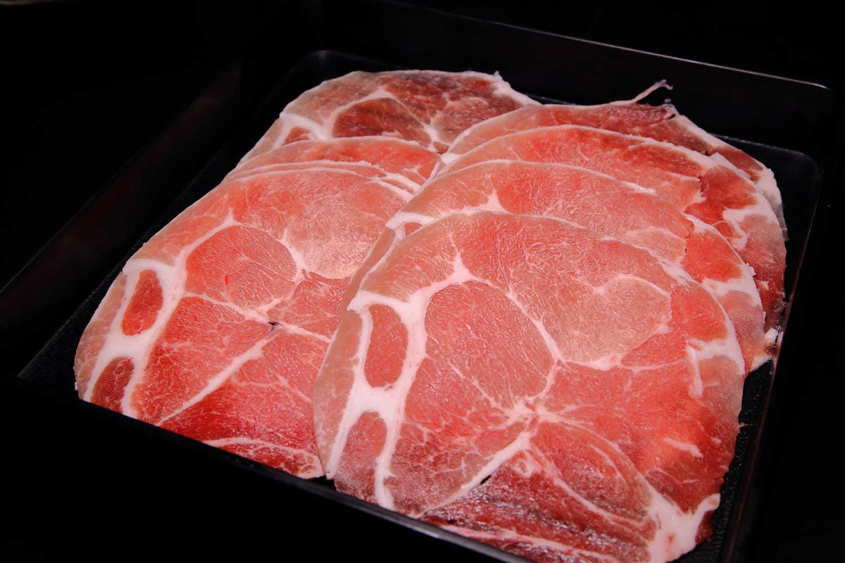 【食。中壢】柚子元壽喜燒〜中壢壽喜燒吃到飽。平價吃到飽超值首選，肉食主義者天堂，壽喜燒、火鍋一次滿足！(已歇業)