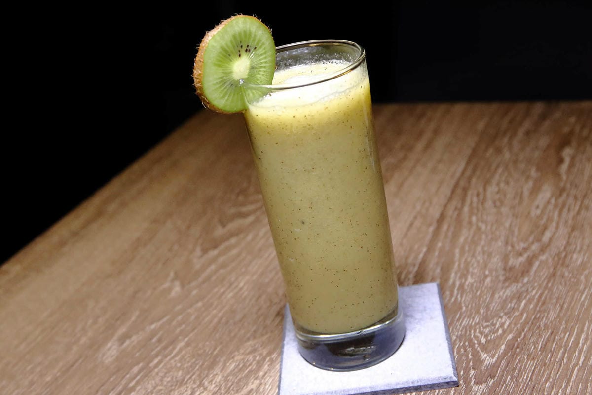 【食。台北】繆思咖啡Muse Café〜民生社區美食推薦。台灣味手路菜+多國創意料理，米其林星級炒飯這裡吃得到！