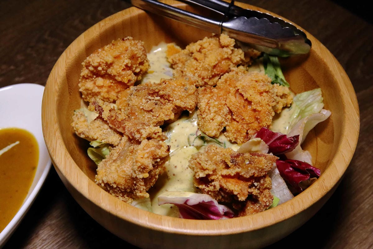 【食。台北】繆思咖啡Muse Café〜民生社區美食推薦。台灣味手路菜+多國創意料理，米其林星級炒飯這裡吃得到！