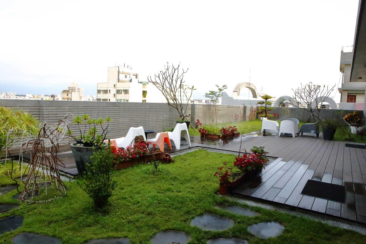 【宿。嘉義】冠閣商務大飯店〜出發！帶毛小孩來去住一晚！寵物友善飯店，毛小孩友善房，一泊一食，出遊去囉