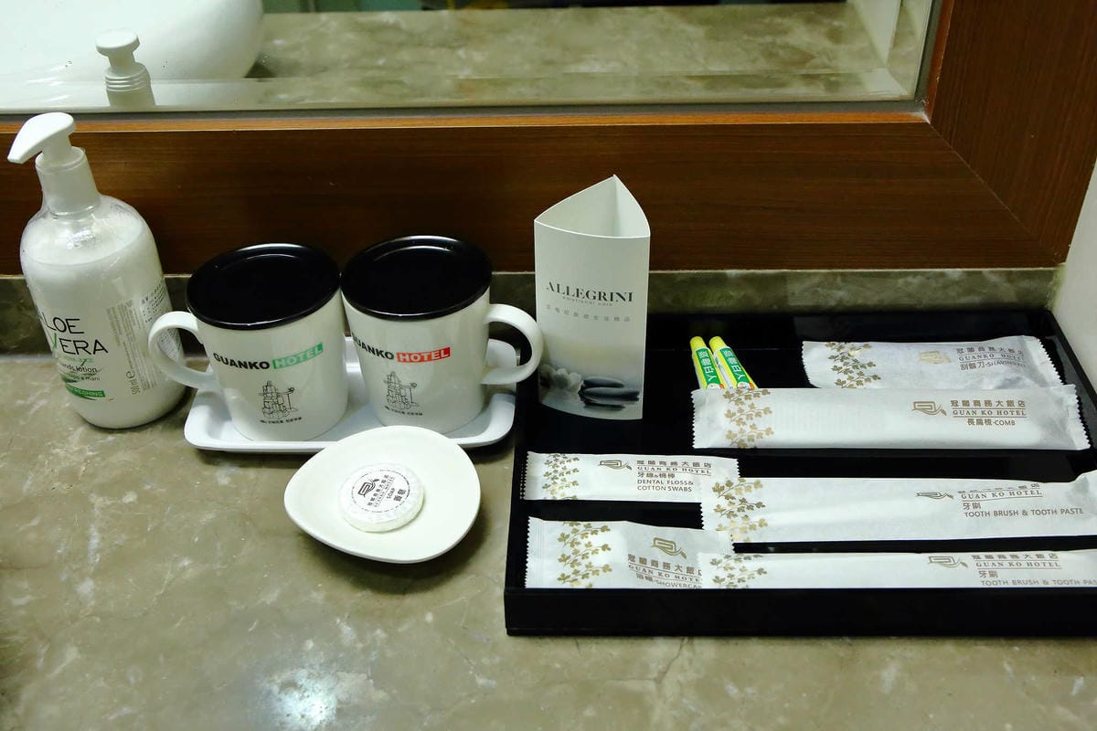 【宿。嘉義】冠閣商務大飯店〜出發！帶毛小孩來去住一晚！寵物友善飯店，毛小孩友善房，一泊一食，出遊去囉