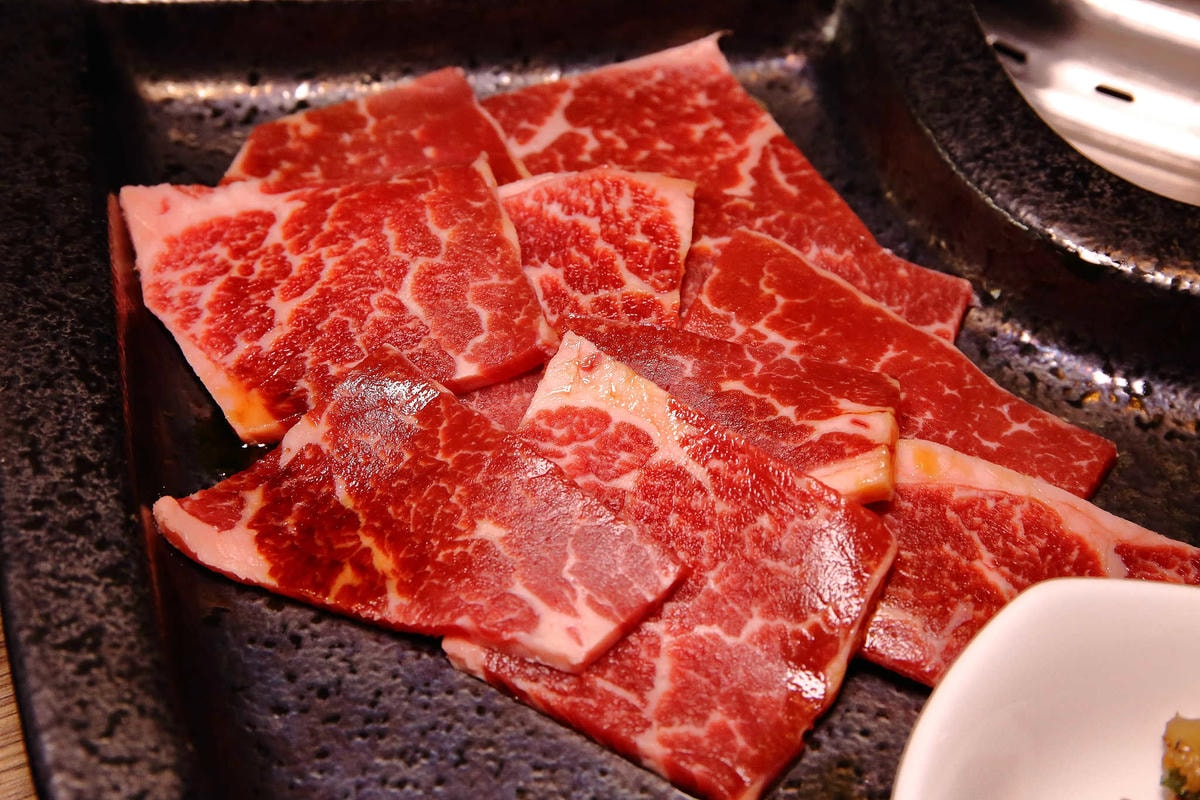 【食。桃園】山奧屋無煙燒肉〜工業風烤肉/近台茂購物中心,高品質燒肉套餐,吃爽爽CP值超高(生日我最大壽星好康優惠)