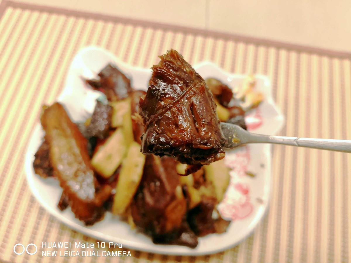 【食。永和】貳拾貳號鴨寮〜復興商工美食推薦。鴨頭美味鑽進骨子裡,吮指樂無窮!(已歇業)