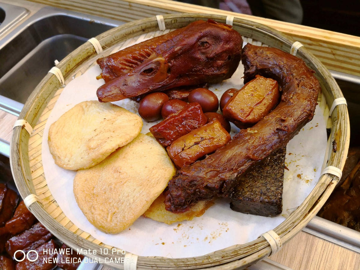 【食。永和】貳拾貳號鴨寮〜復興商工美食推薦。鴨頭美味鑽進骨子裡,吮指樂無窮!(已歇業)