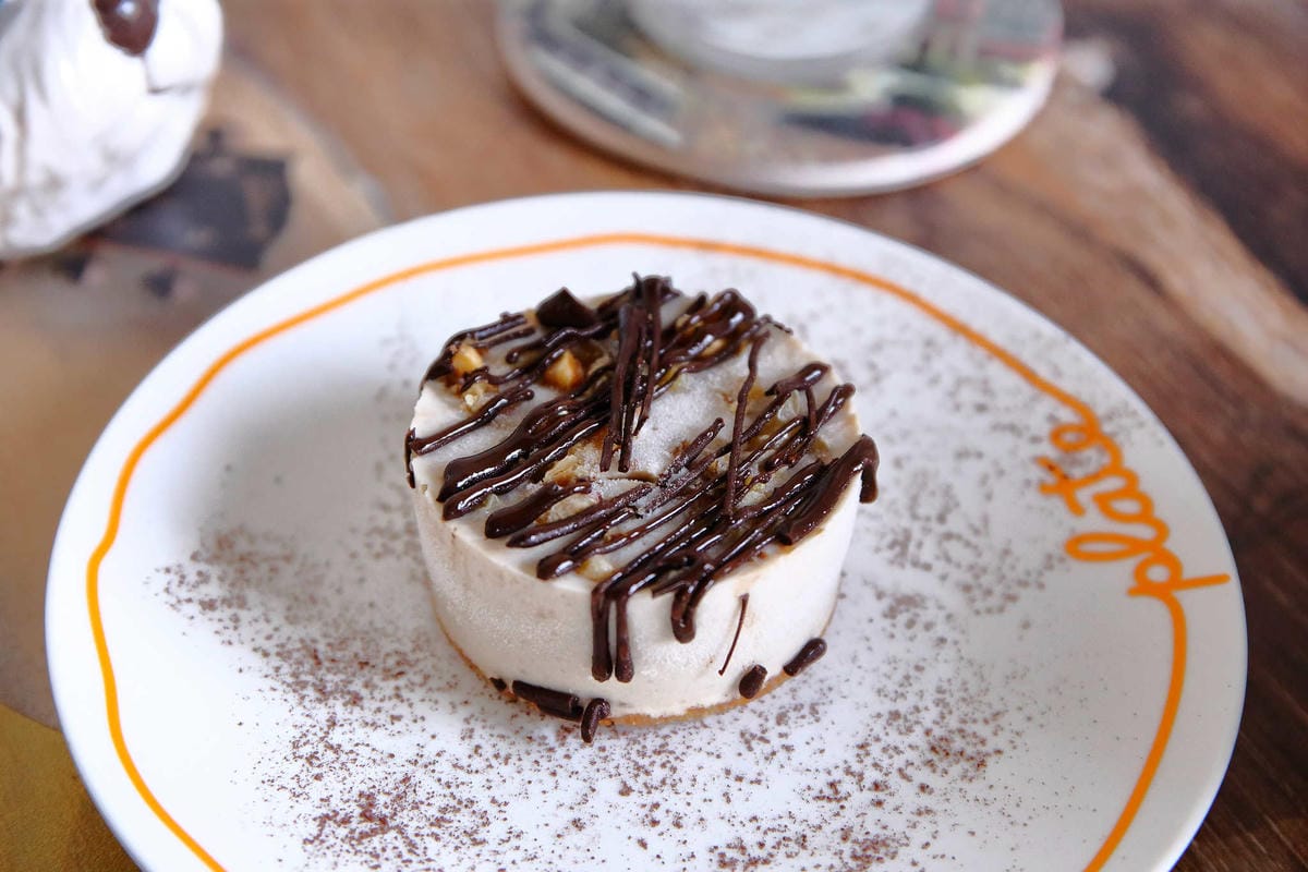 【食。中壢】晴天咖啡sunny cafe〜IG打卡新亮點！隱身巷弄老宅打造咖啡館，一次擁有彩繪&老屋風，文青最愛的懷舊愜意！(已歇業)