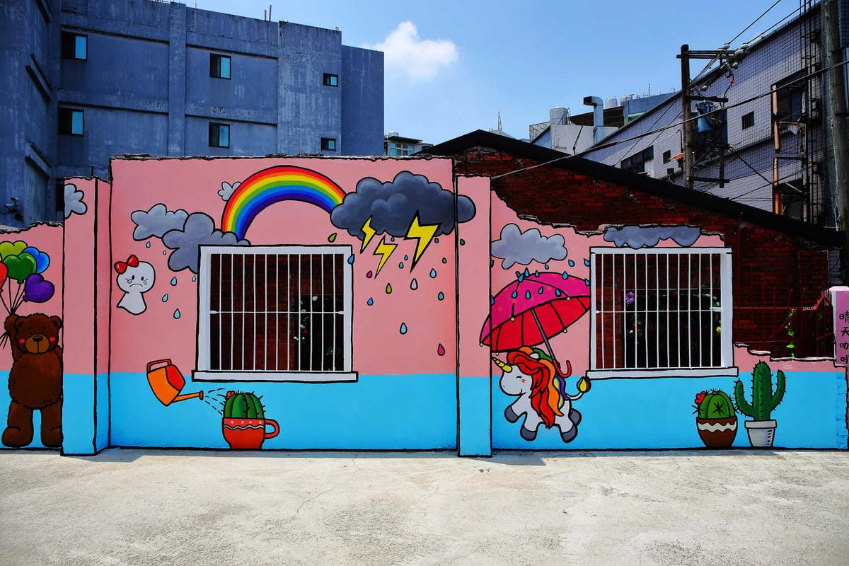 【食。中壢】晴天咖啡sunny cafe〜IG打卡新亮點！隱身巷弄老宅打造咖啡館，一次擁有彩繪&老屋風，文青最愛的懷舊愜意！(已歇業)