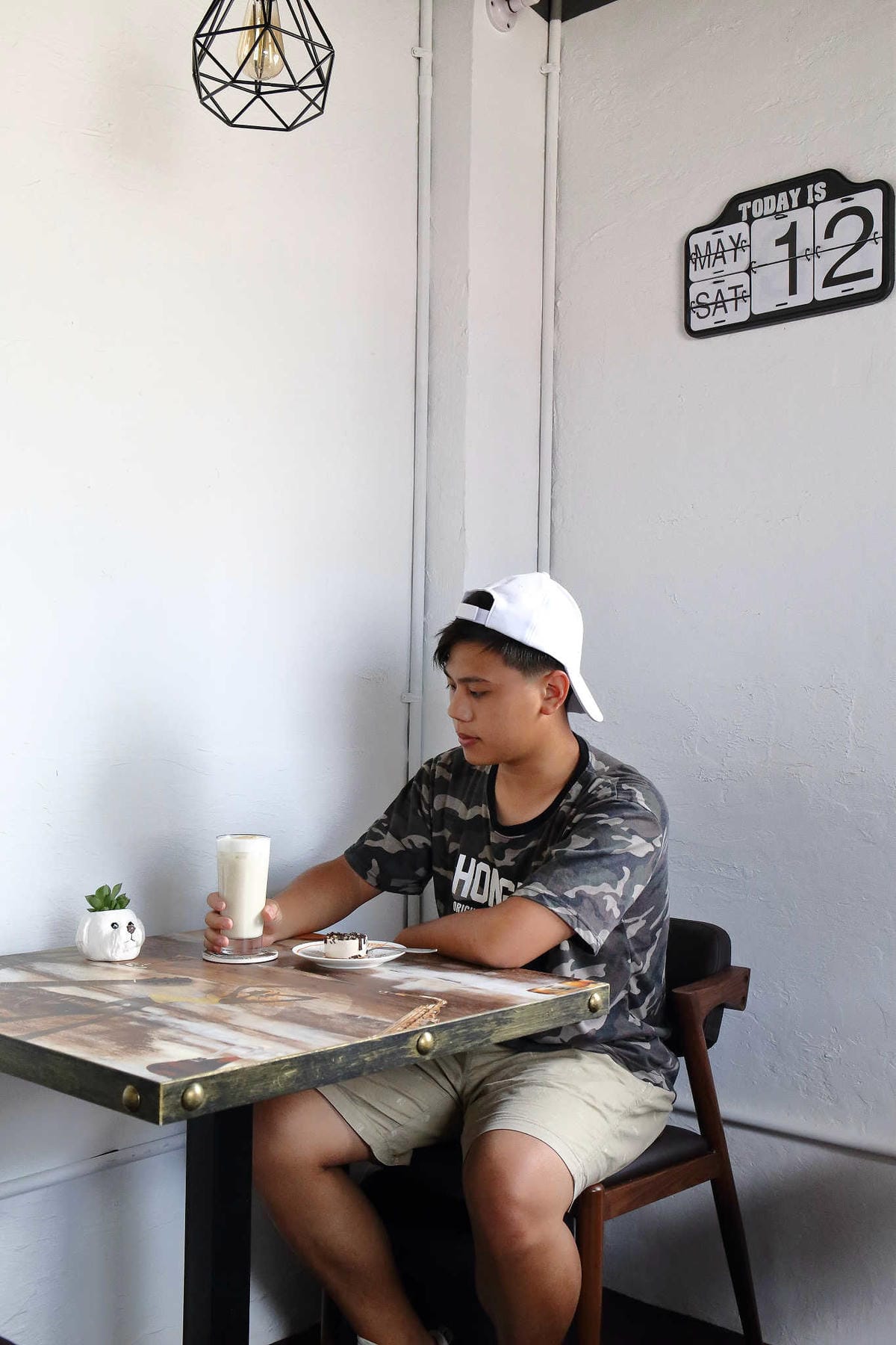 【食。中壢】晴天咖啡sunny cafe〜IG打卡新亮點！隱身巷弄老宅打造咖啡館，一次擁有彩繪&老屋風，文青最愛的懷舊愜意！(已歇業)