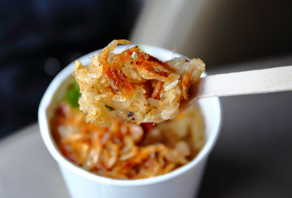 【食。八德】八塊油飯〜卡達車祖傳古早味油飯，一週只賣二天，超人氣限量晚來就吃不到啊！