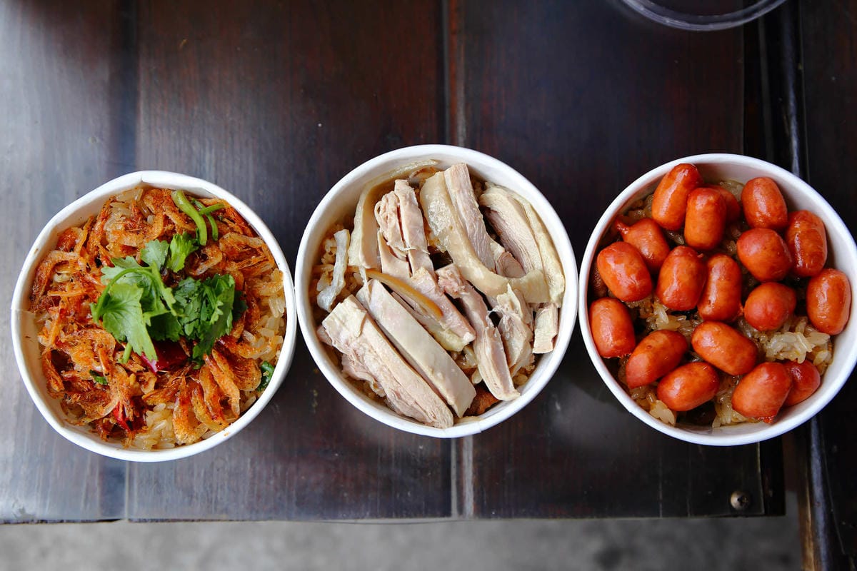 【食。八德】八塊油飯〜卡達車祖傳古早味油飯，一週只賣二天，超人氣限量晚來就吃不到啊！