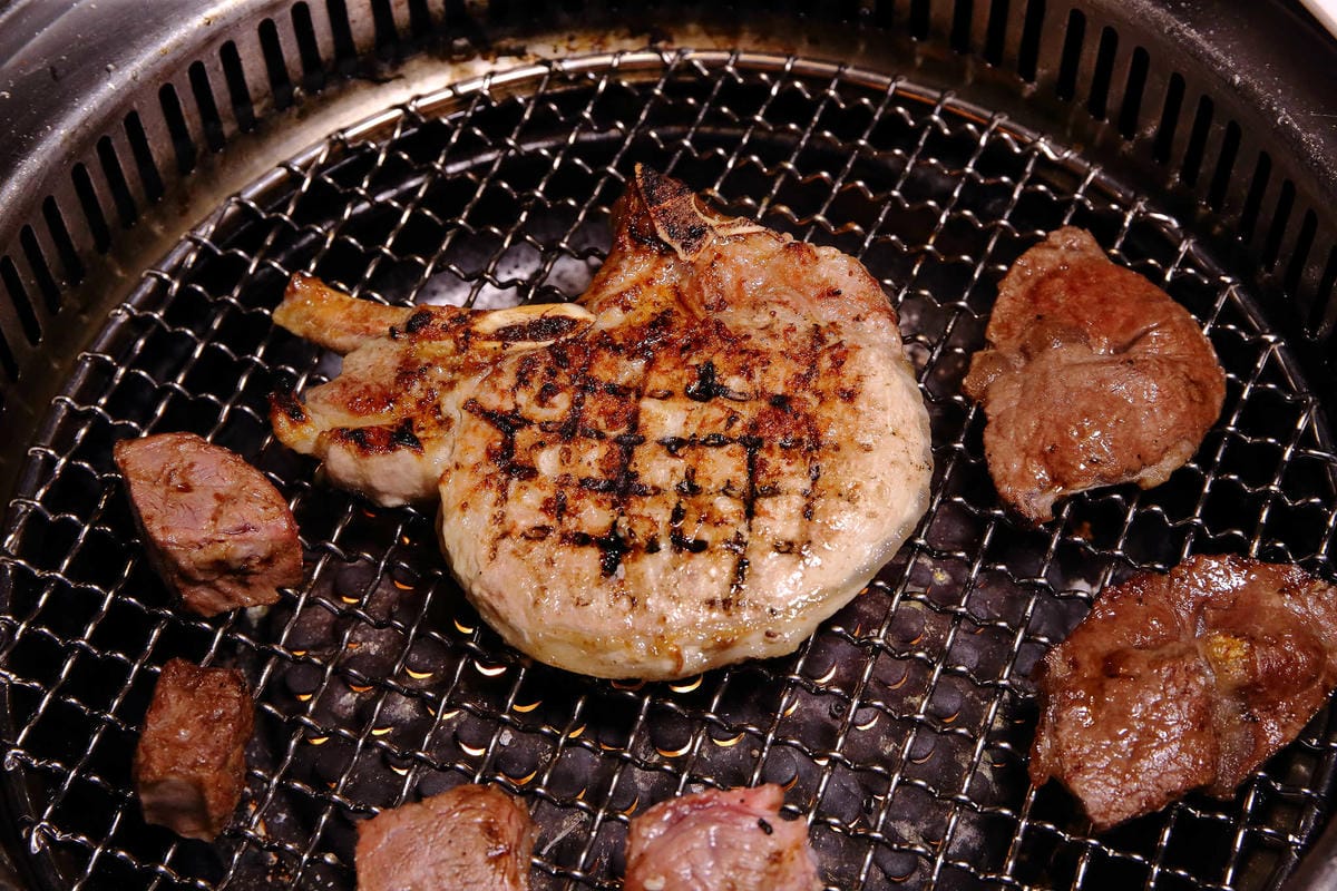 【食。中壢】晶焱日式燒肉店〜中壢燒烤吃到飽推薦。暴龍級燒肉品專賣！吃肉吃爽爽，肉食控必朝聖！(已歇業)