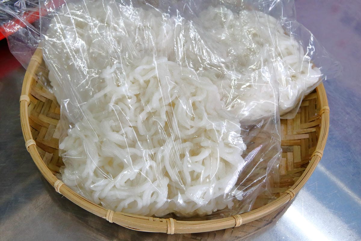 【食。桃園】星大王甜品專賣〜桃園米苔目/火山芋泥冰/古早味黑糖冰推薦，就愛這古早味，今年夏天必吃清單！