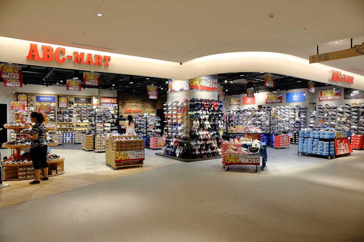 【食+遊。樹林】秀泰生活樹林店〜樹林第一間複合式大型購物中心、影城5/26開幕，吃喝玩樂一次搞定！(完整樓層介紹)