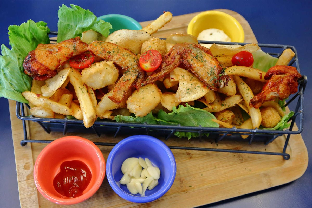 【食。大園】小弘曆 ∞ Hang Le〜桃園庭園餐廳推薦。可愛鄉村風餐廳，餐點超水準！平價又好吃，約會溜小孩都(已歇業)