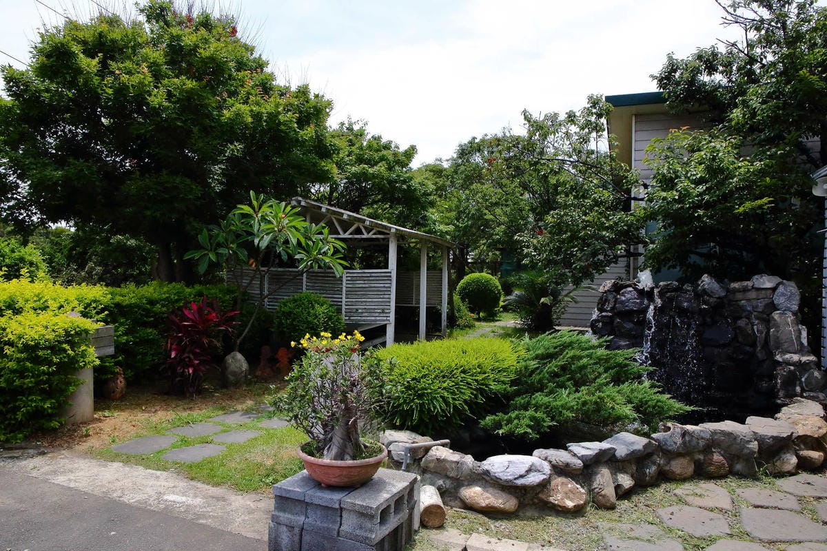 【食。大園】小弘曆 ∞ Hang Le〜桃園庭園餐廳推薦。可愛鄉村風餐廳，餐點超水準！平價又好吃，約會溜小孩都(已歇業)