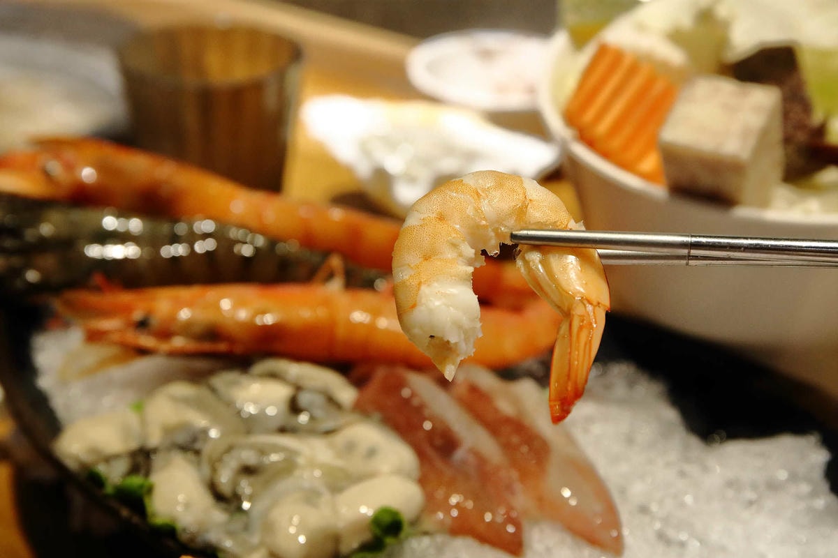 【食。永和】石都府石頭火鍋達人〜新莊超人氣火鍋來永和開店了,主打平價消費超大肉盤,包準你吃飽飽又滿足!(已歇業)