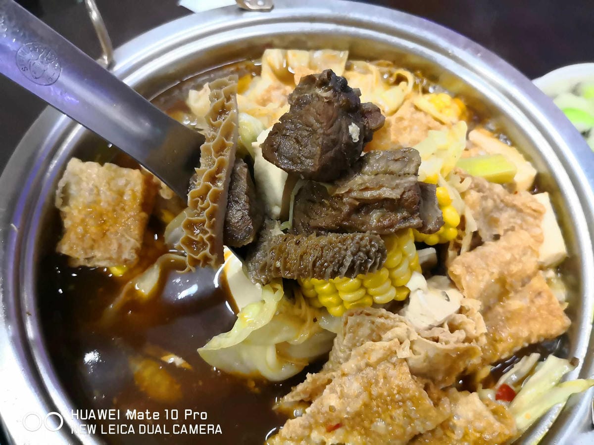 【食。永和】77廣場活跳蝦料理〜宵夜場首選！露天吃燒烤熱炒，完全不一樣的氛圍，東石鮮蚵、泰國蝦鮮食材呷免驚！(已歇業)