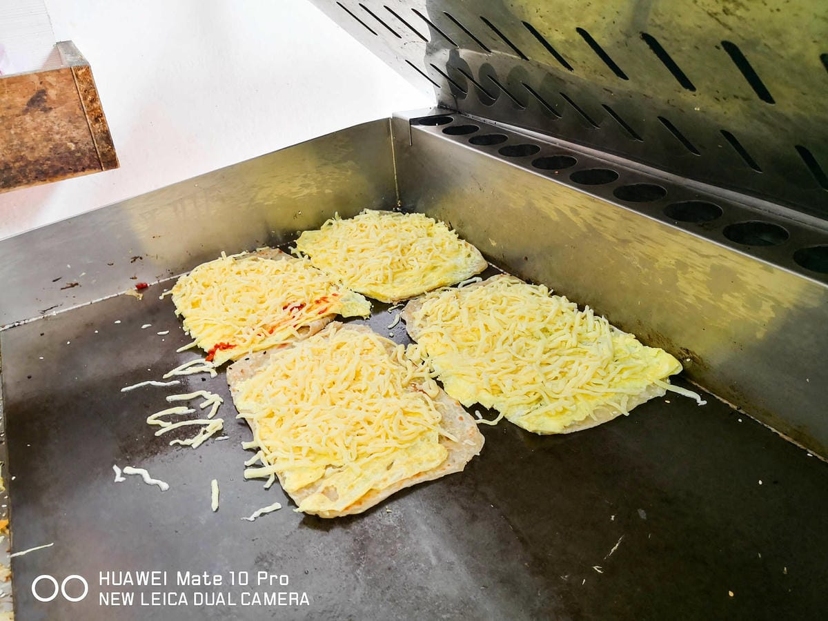 【食。永和】鮮味餡餅〜永和人一定都吃過！巷內傳說中超夯排隊早餐店，晚來吃不到，只能隔天請早！