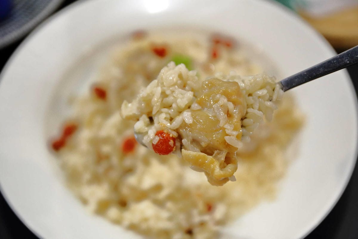 【食。台北】奇點+早午餐〜晴光商圈早午餐美式餐廳/聚餐首選。平價又大份量的早午餐，高CP值寵物友善餐廳(已歇業)