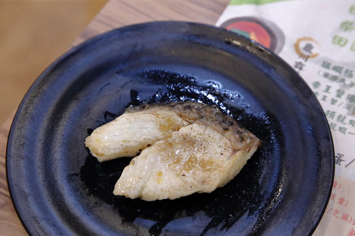 【食。中和】鼎川霖鍋物-景安店〜中和火鍋。單人獨享霸氣「波士頓龍蝦鍋」，愛吃海鮮的千萬不要錯過呦！(已歇業)